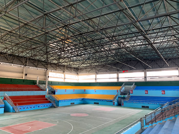 通化体育馆网架